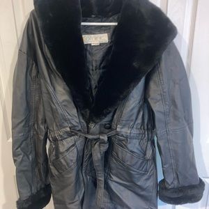 OMINT Women’s Leather Winter Coat Sz M